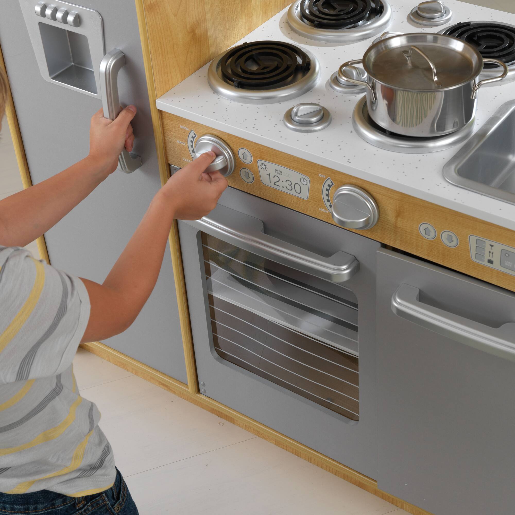 KidKraft Uptown Natural Kitchen